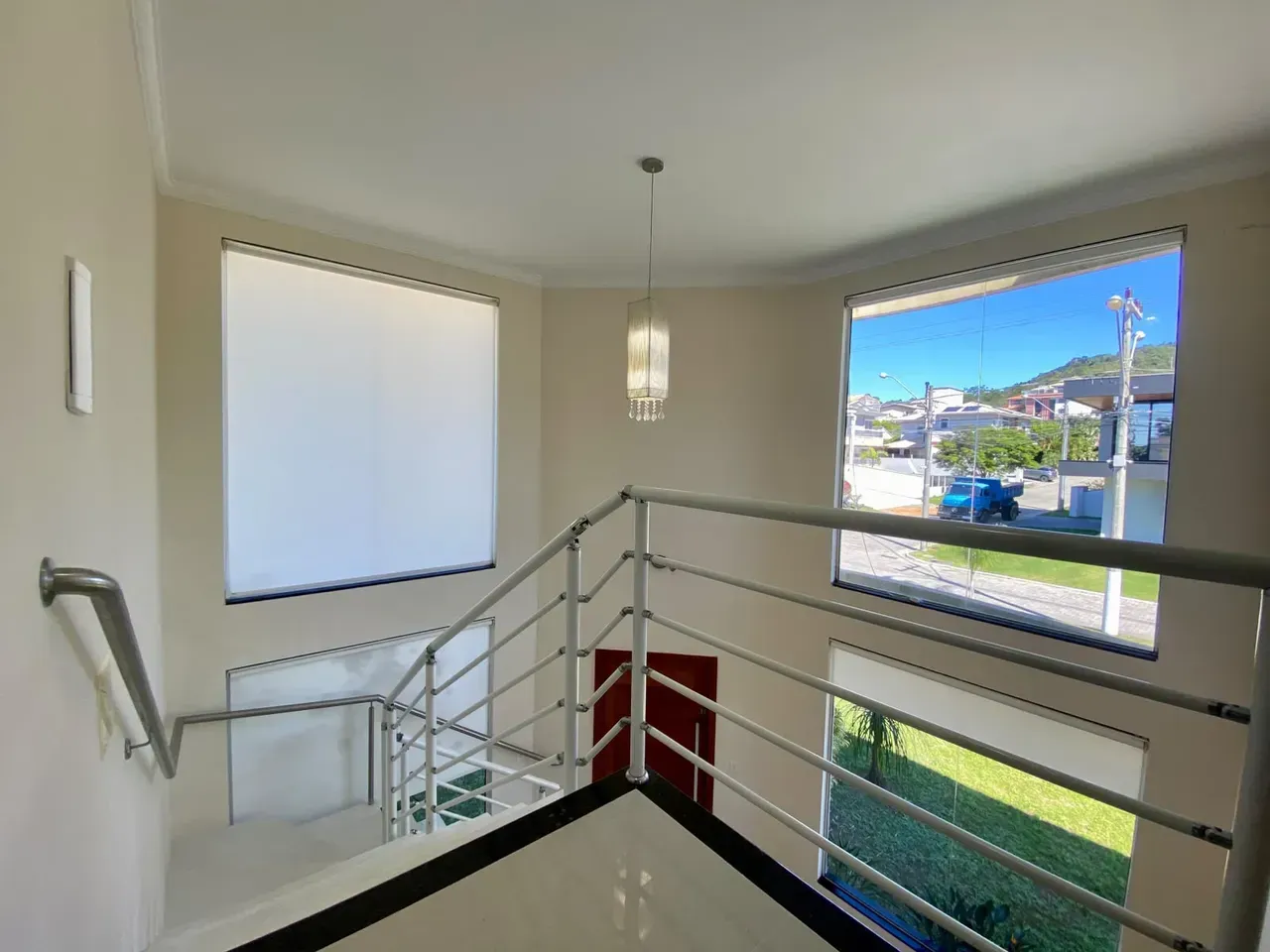 Washing machine in a 4-bedroom house, 223 m² — photo 14