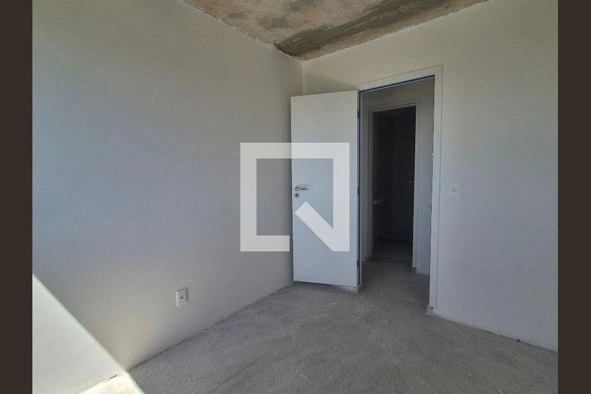 Apartamento para locação com janelas do chão ao teto — photo 27