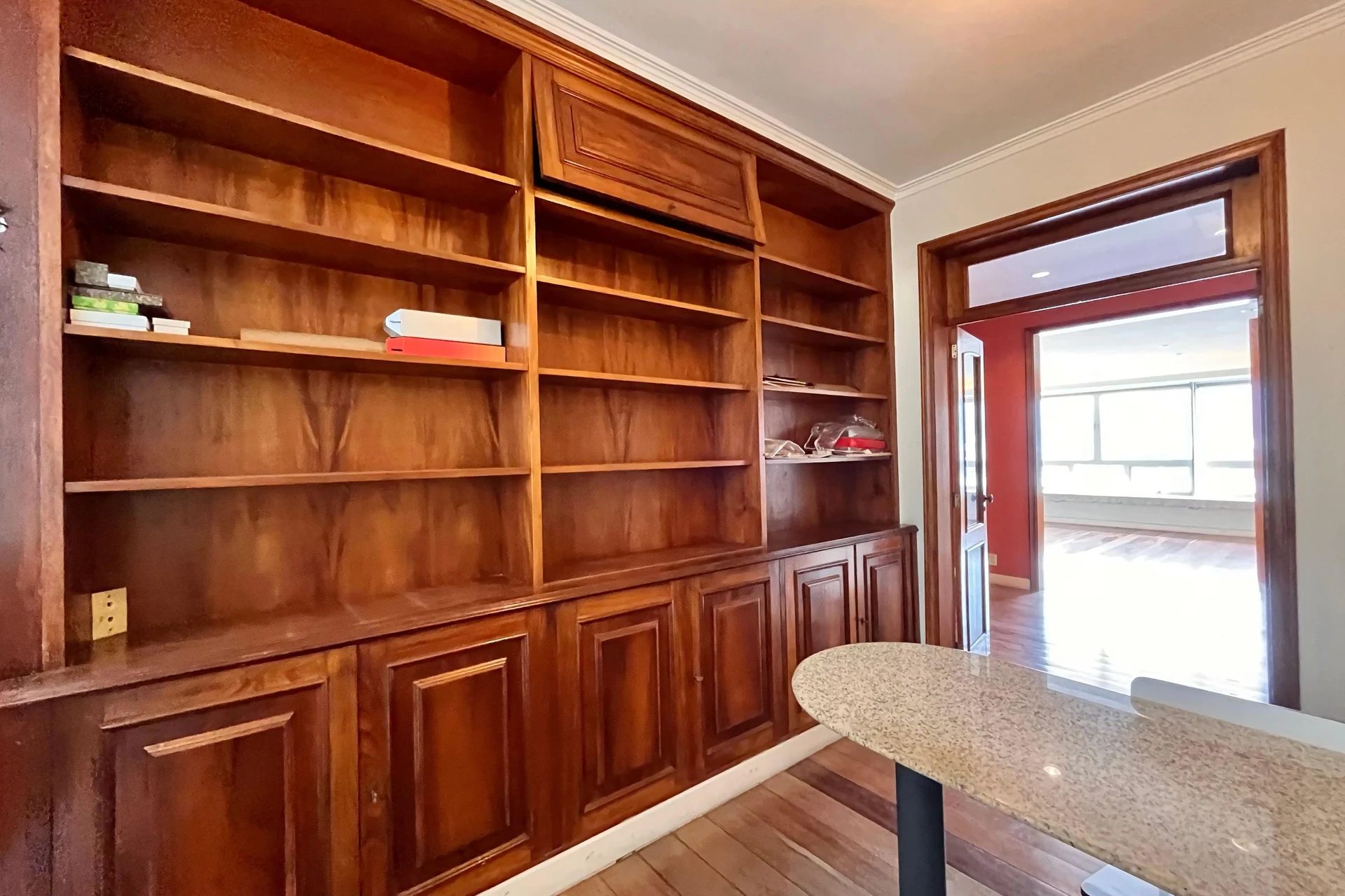3-bedroom apartment with a water view — photo 24