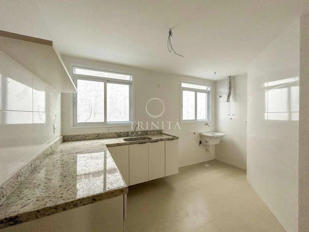 3-bedroom apartment with a gourmet balcony — photo 7