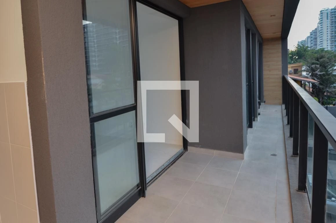 2-bedroom apartment in a building with a sauna — photo 30