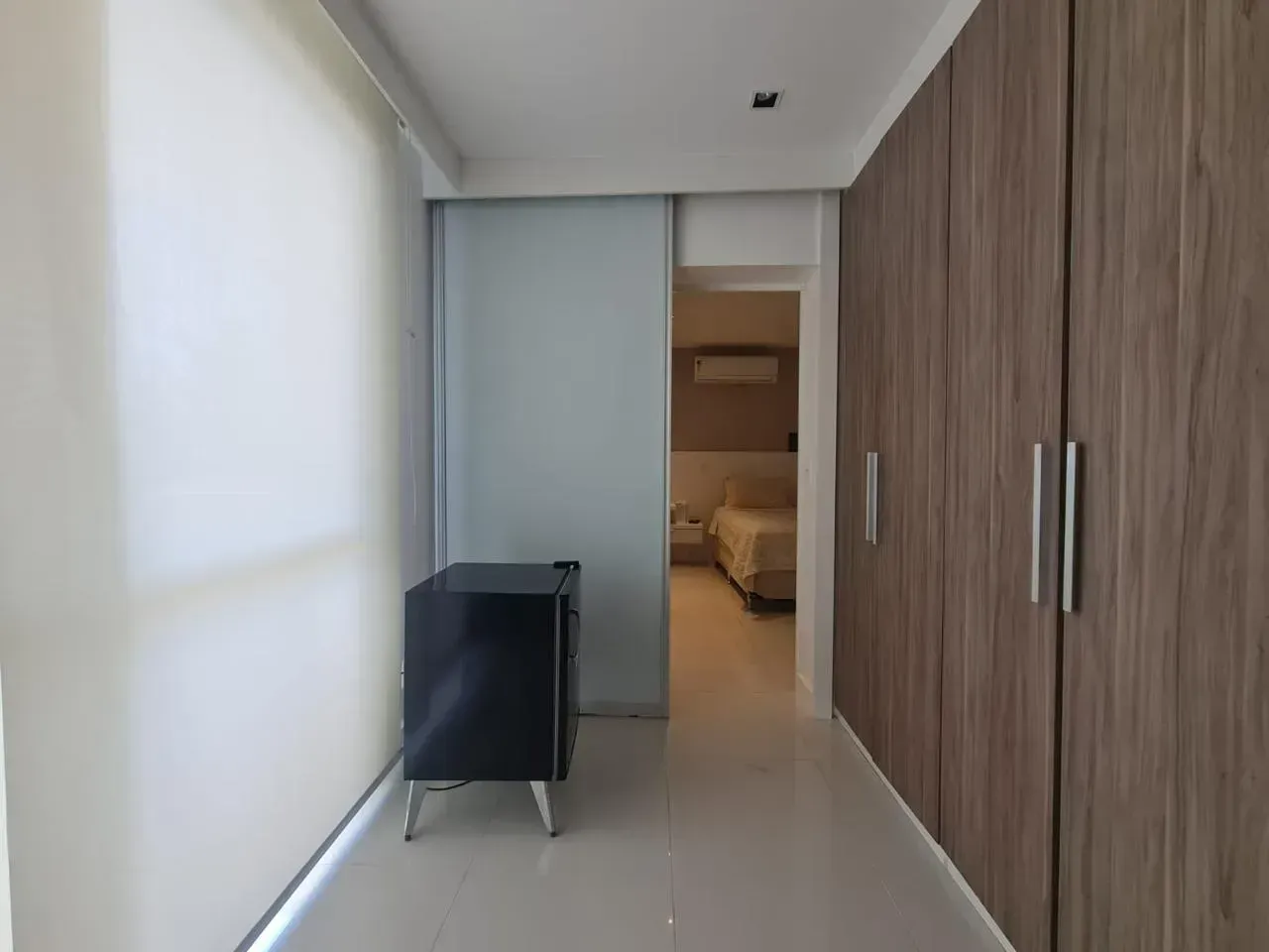 Rental house with 4 bedrooms, 5 bathrooms and 380 m² — photo 17