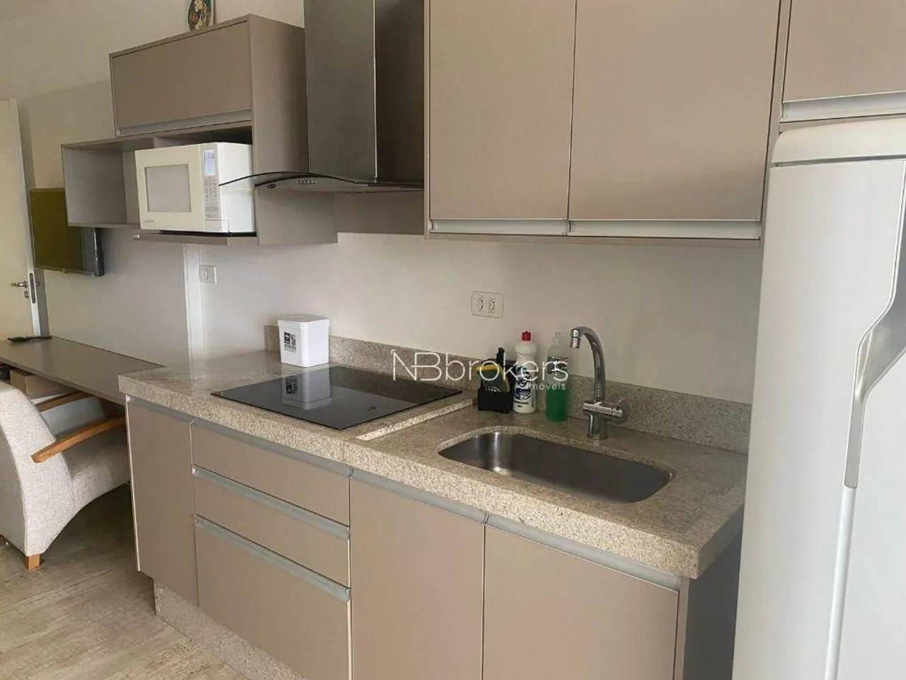 Furnished 59 m² apartment with 1 bedroom and balcony — photo 19