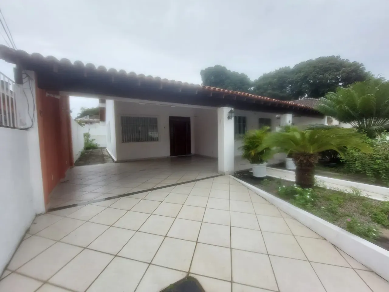Home office in a 3-bedroom house, 169 m² — photo 14