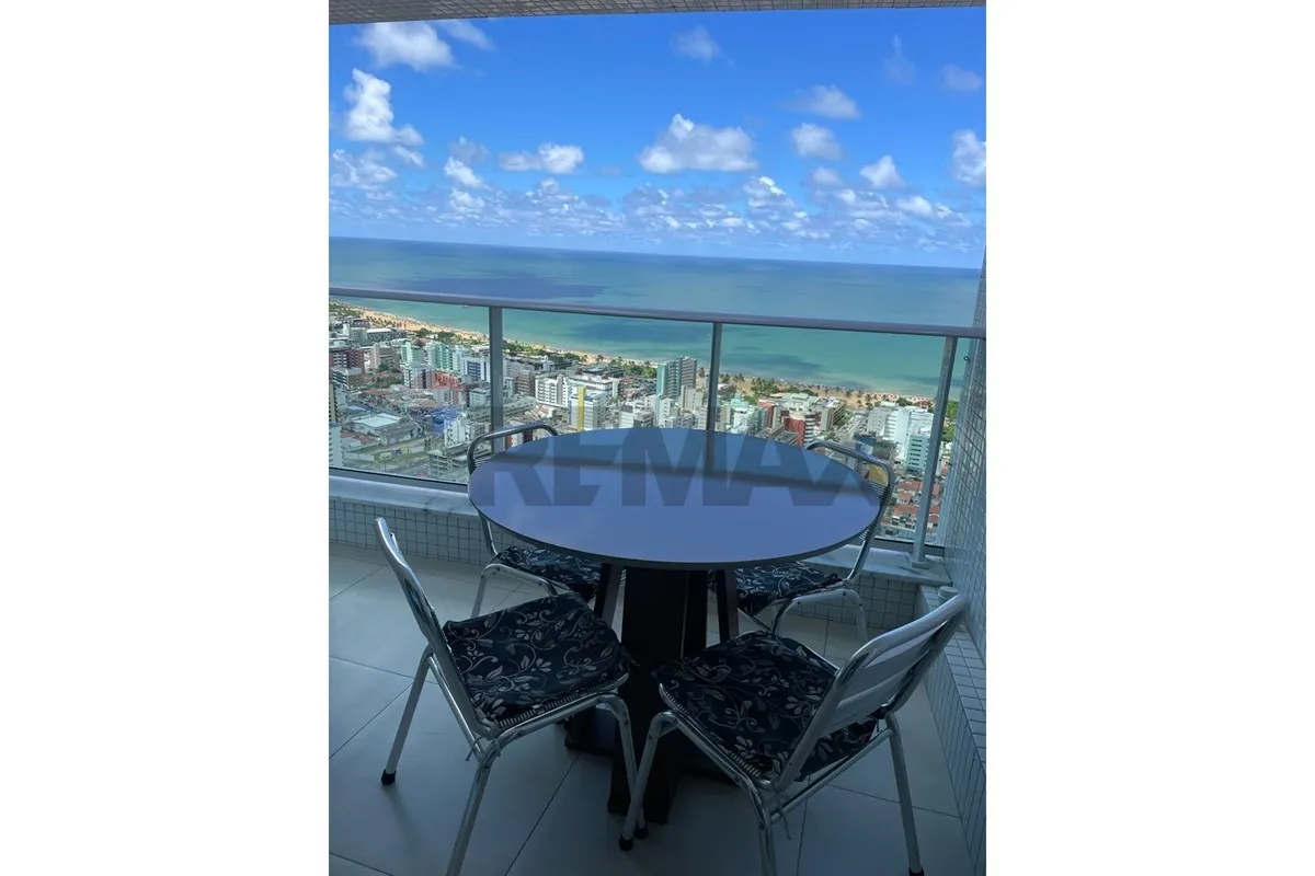 72 m² apartment with a water view and a washing machine — photo 4