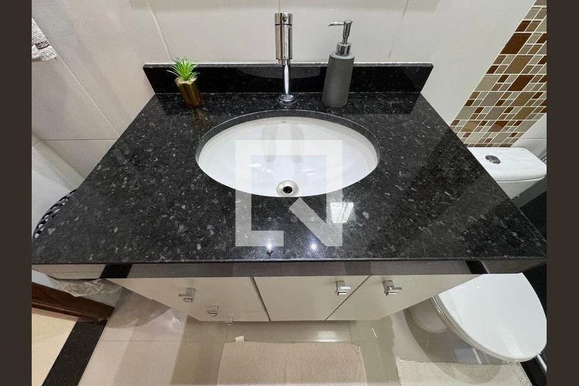 Furnished 367 m² apartment with 4 bedrooms and 3 parking — photo 6