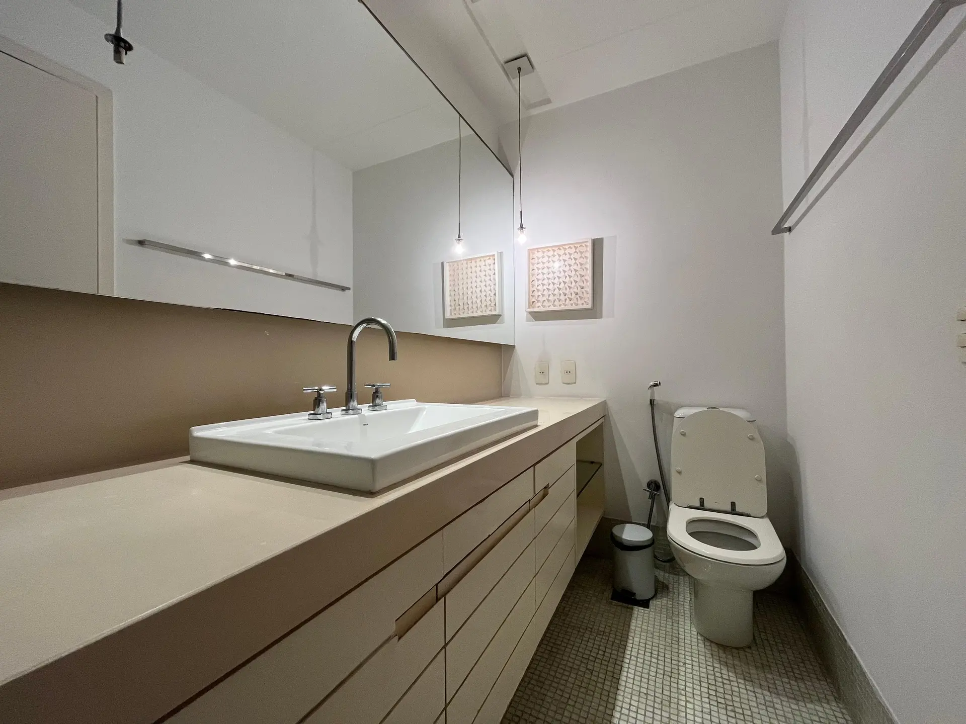 4-bedroom apartment with a water view — photo 49