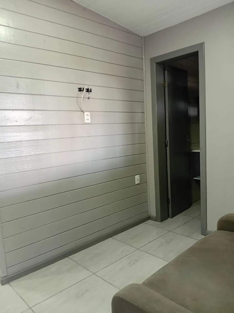 Furnished house with 1 bedroom and a gas stove