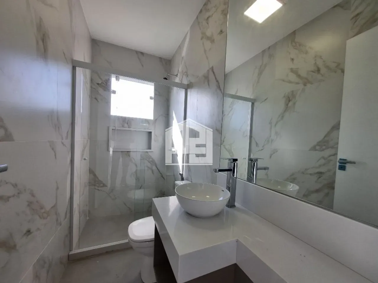 Triplex house with 4 bedrooms and 5 bathrooms, 2 parking — photo 23