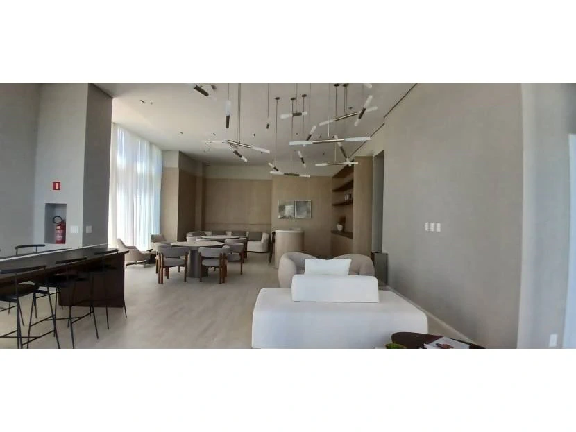 Unfurnished 3-bedroom apartment with 5 bathrooms — photo 25