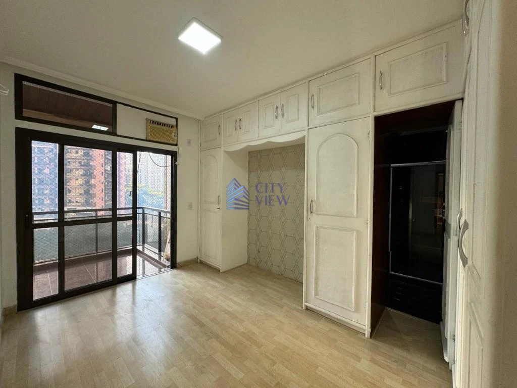 Washing machine in a 3-bedroom apartment, 130 m² — photo 13