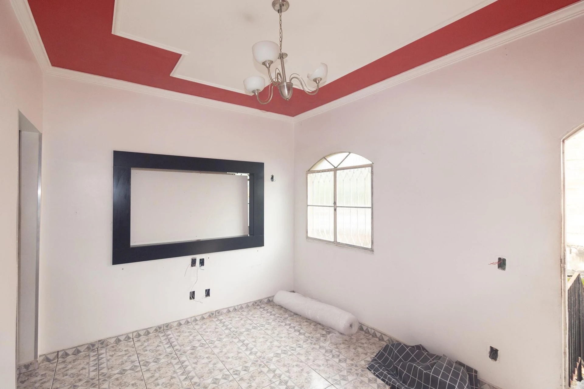360 m² house with a home office and a garden — photo 37
