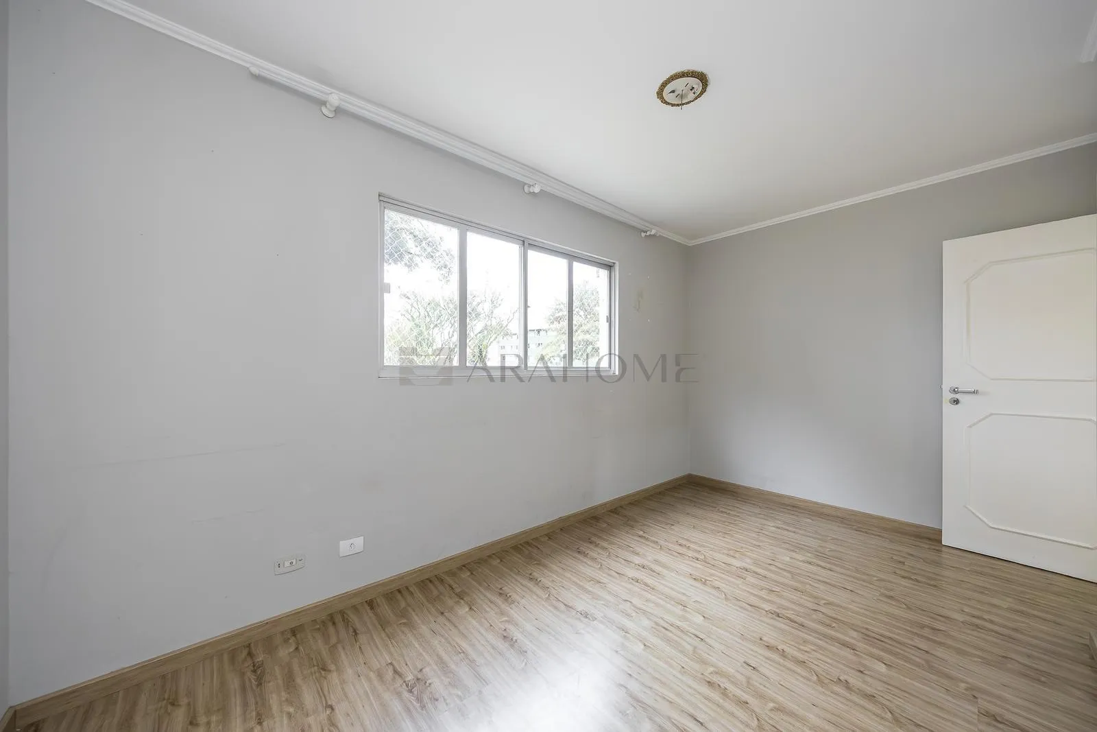 Unfurnished 111 m² apartment with 3 bedrooms and 3 baths — photo 22