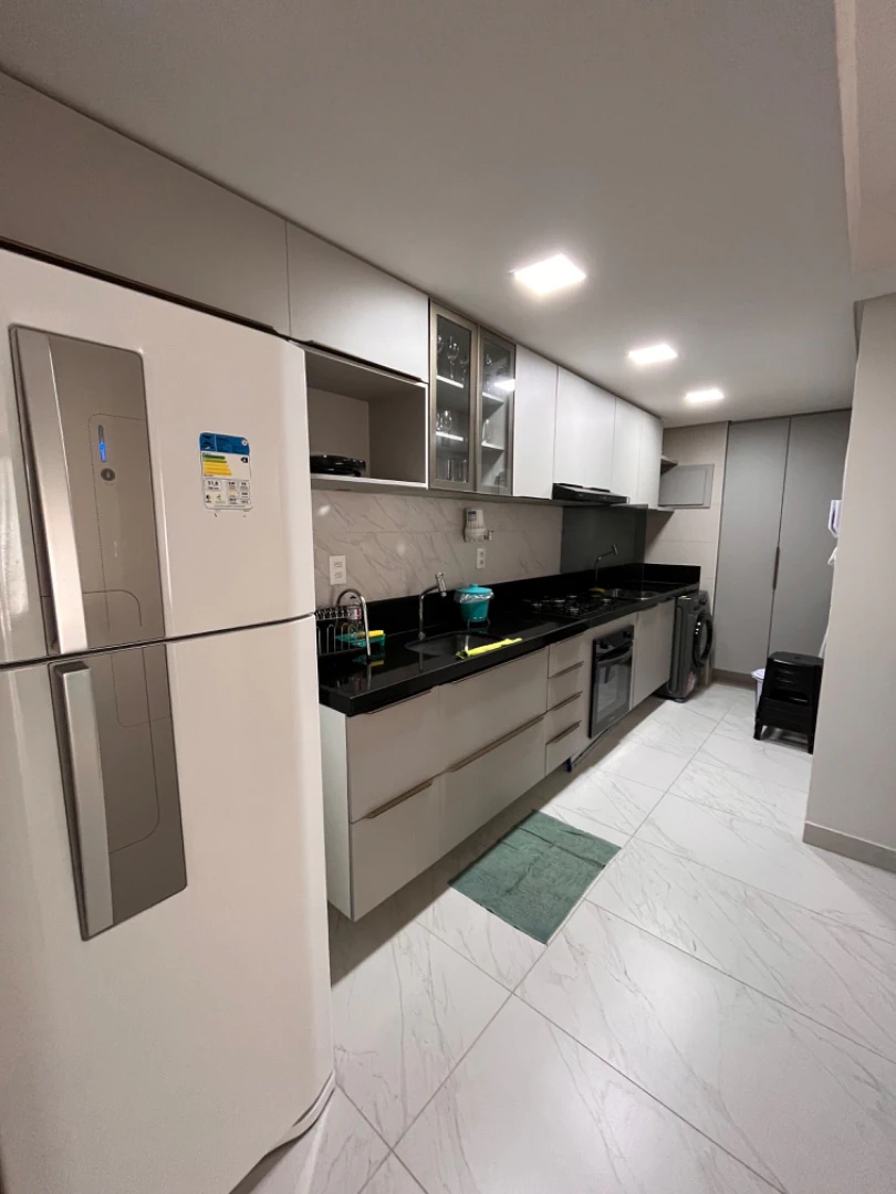 Пральна машина та 2 спальні: квартира 70 м² — photo 2
