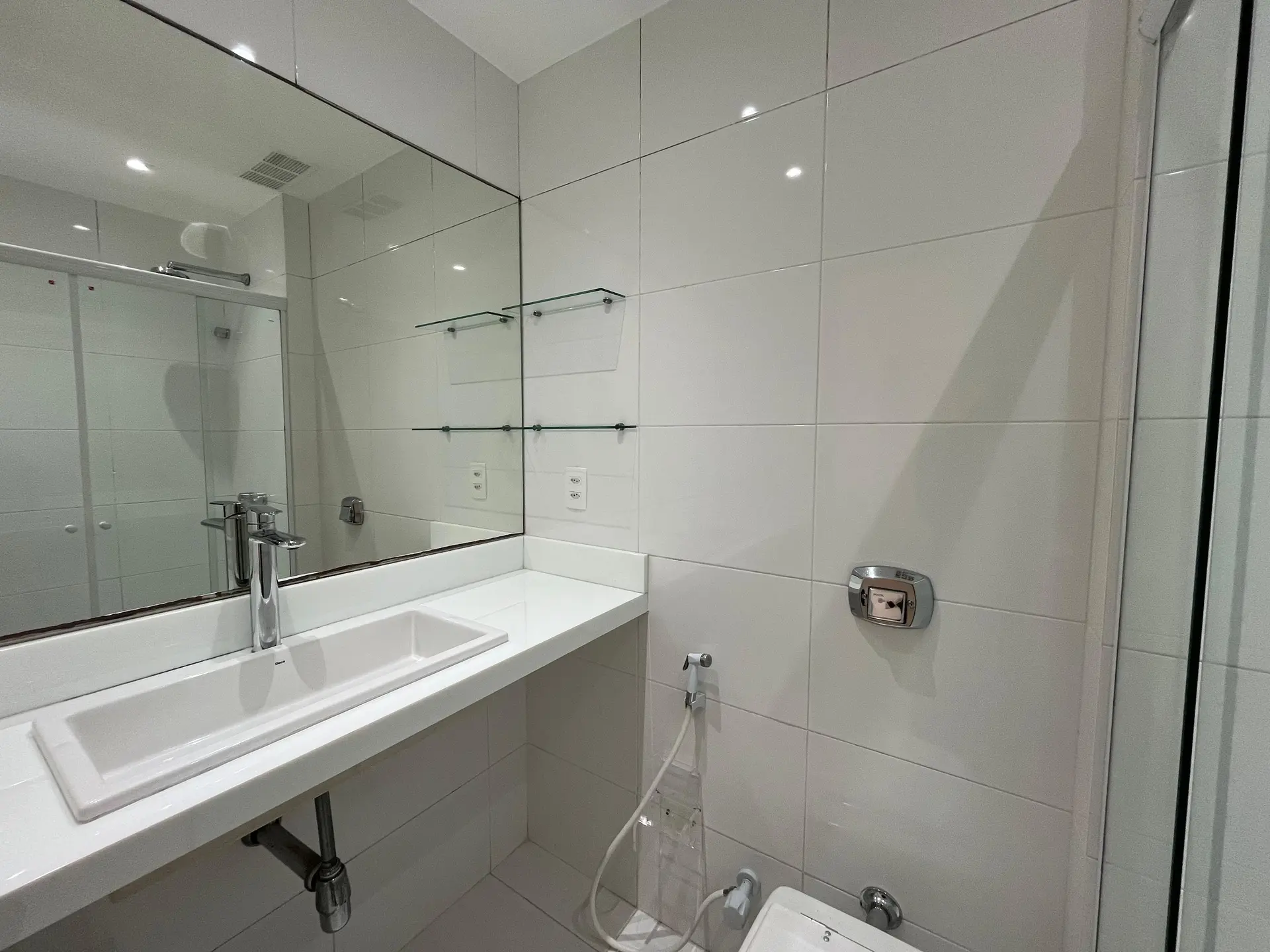 Mountain view in a 2-bedroom apartment, 70 m² — photo 34