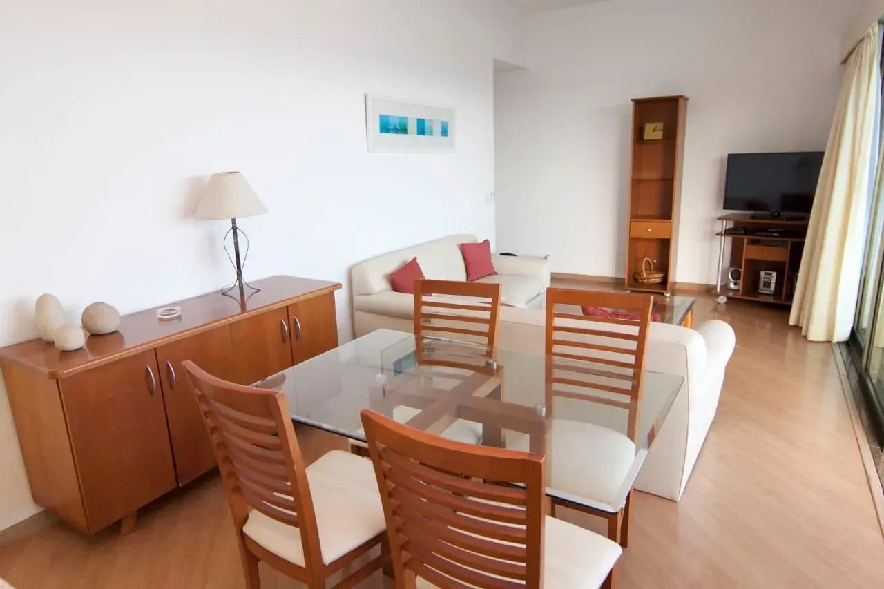 Apartamento mobiliado com cozinha fechada e 2 quartos — photo 6
