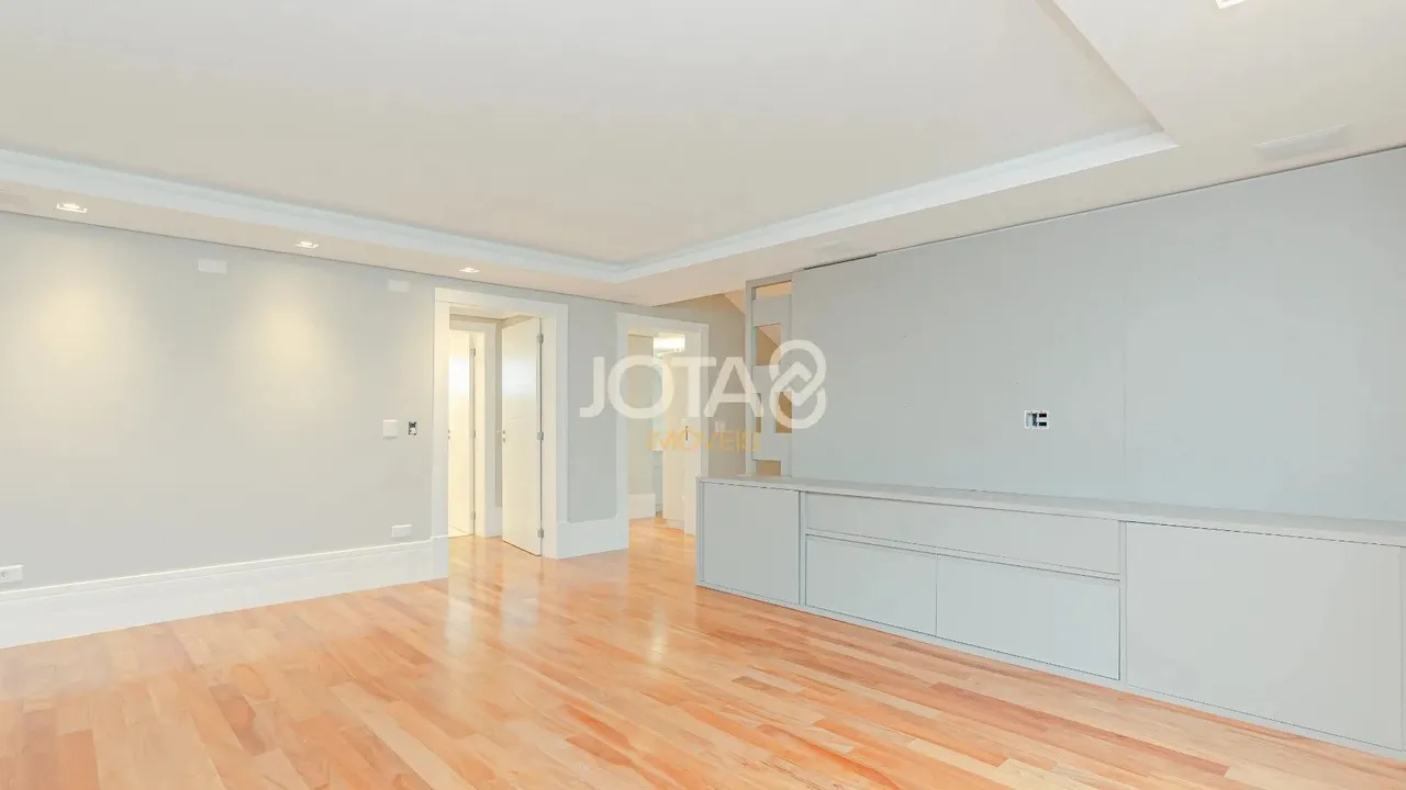 Condominium house with 4 en-suite bedrooms, 492 m² — photo 19