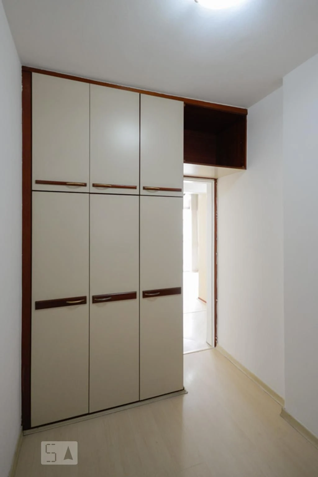 Гардеробная и 2 спальни: квартира 98 м² — photo 36