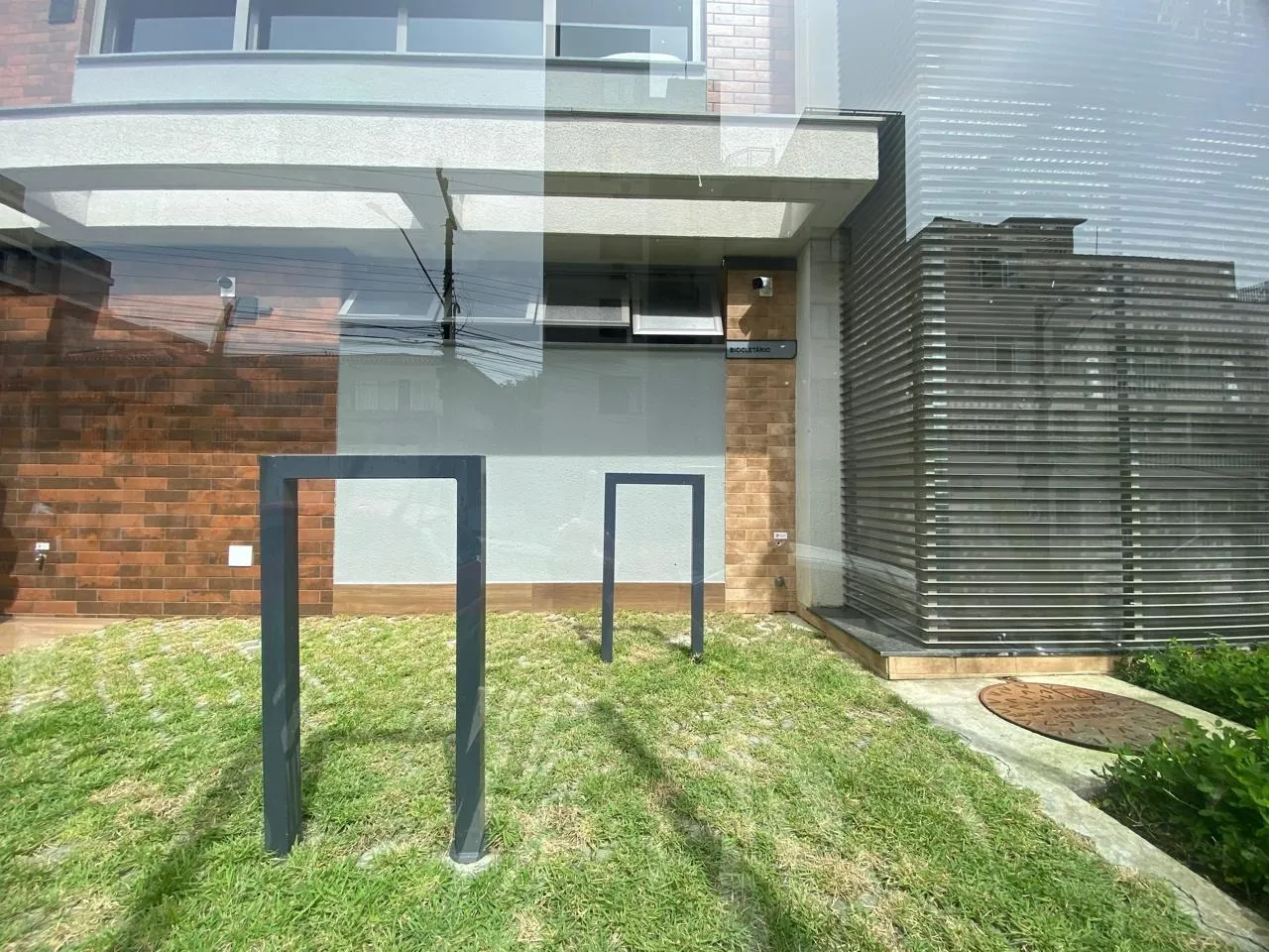 Estudio amueblado de 56 m² con 1 dormitorio y plaza cubierta — photo 9