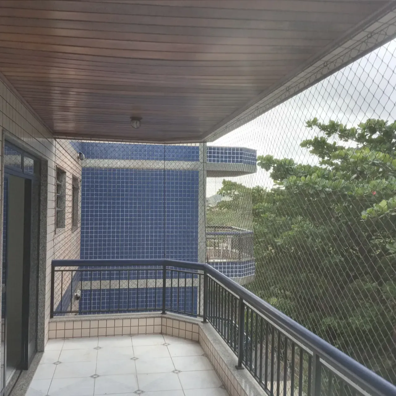 Apartamento com box de vidro no banheiro e 1 vaga — photo 10