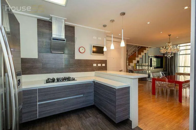 113 m² apartment with 1 bedroom and a balcony — photo 17