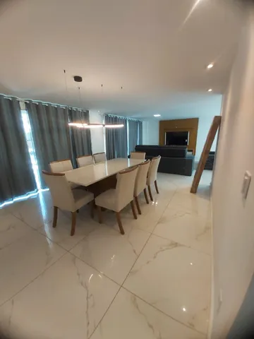 Casa com 5 quartos e 5 banheiros e varanda — photo 5