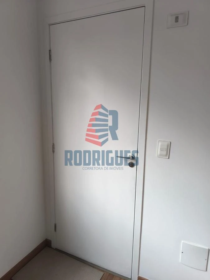 Apartment, 43 m², with wood or laminate floors — photo 23