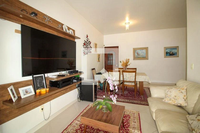 Rental apartment with 3 bedrooms and a glass balcony — photo 11