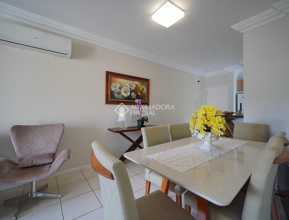 Furnished apartment, 65 m², with a washing machine — photo 8