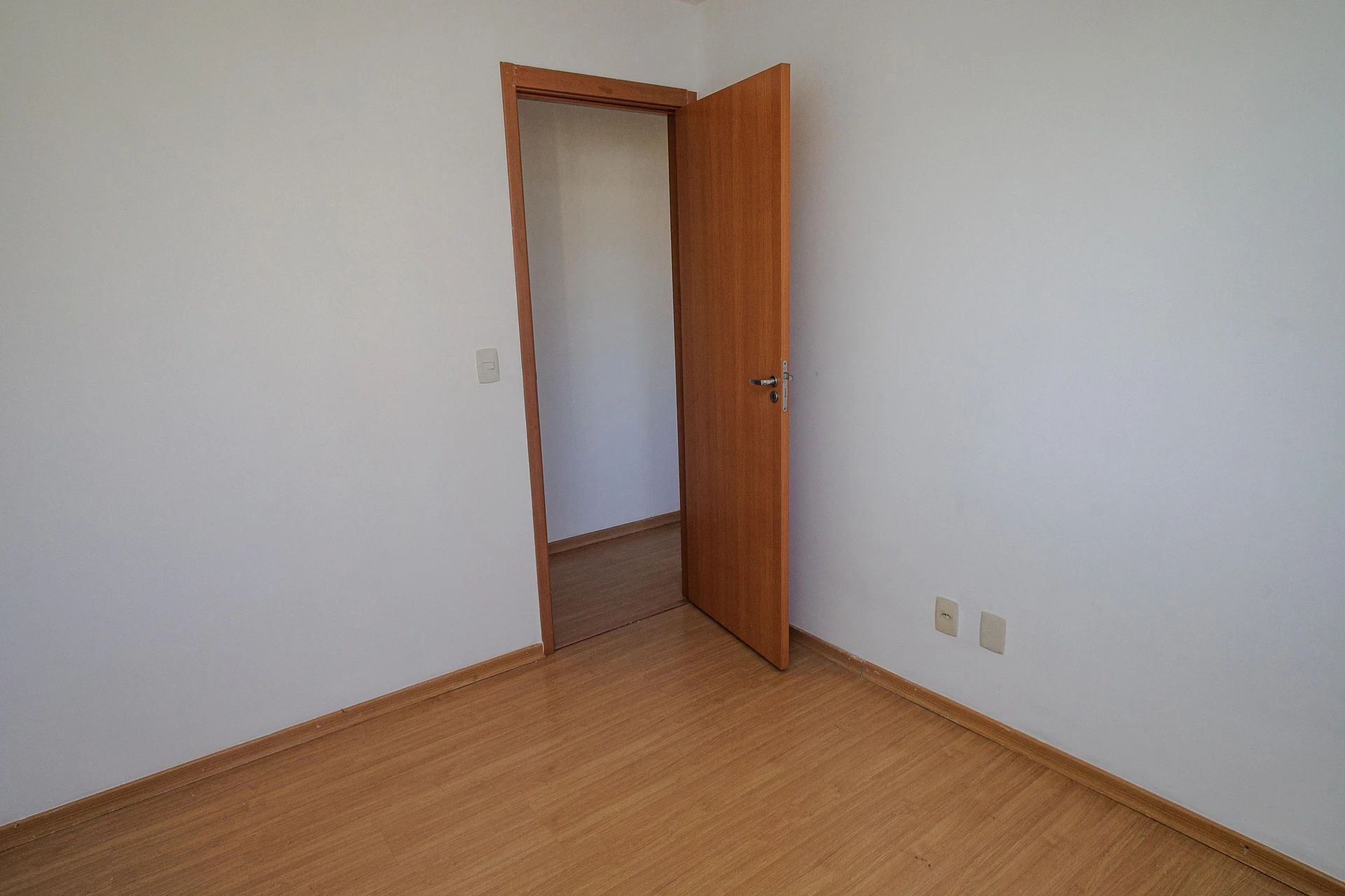 Unfurnished 2-bedroom rental apartment with 1 parking spot — photo 24
