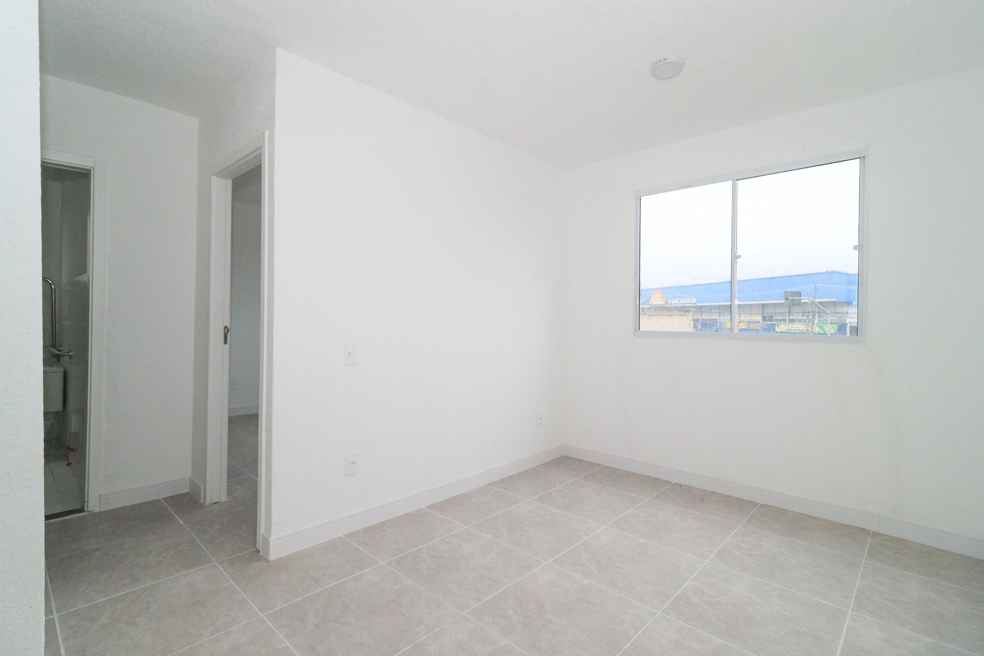 Apartamento com 1 quarto e área de lavanderia — photo 3
