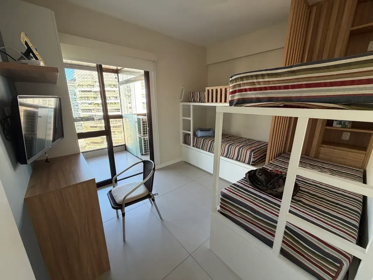 Water view in a 3-bedroom apartment, 136 m² — photo 12