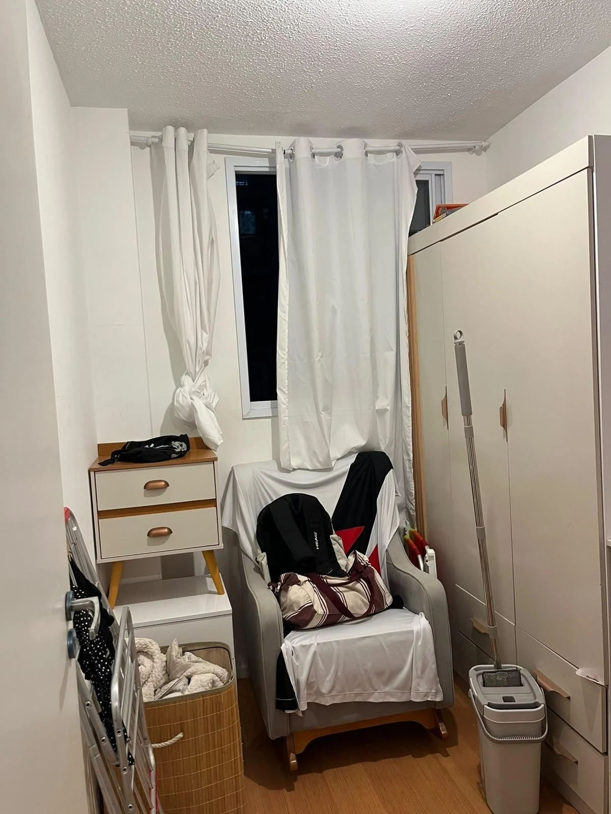 2-bedroom apartment in a building with a gym — photo 20