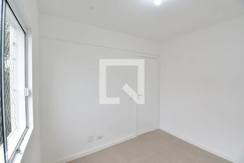 Квартира без мебели с 3 спальнями и кухней открытого плана, 96 м² — photo 30