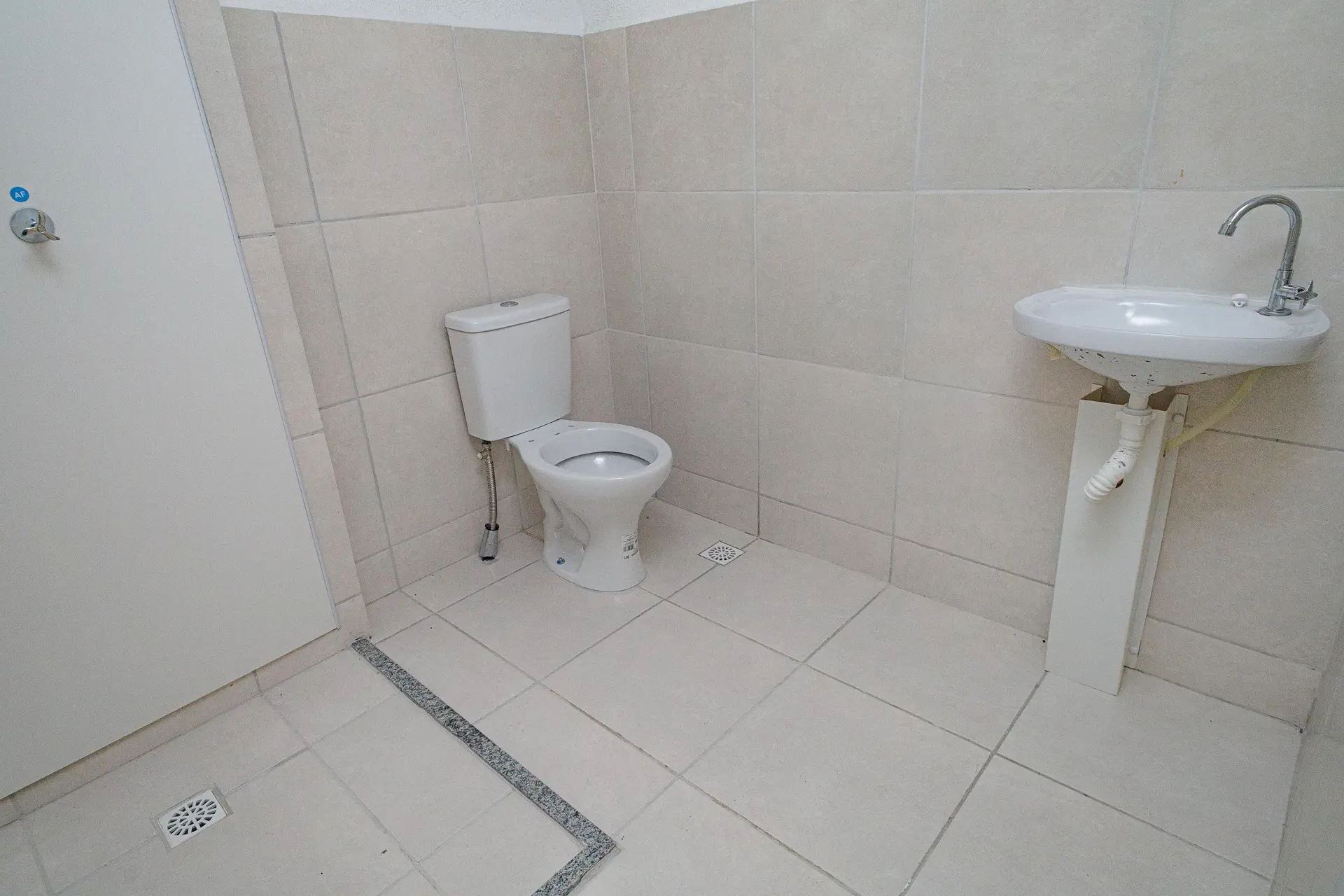 Квартира с 2 спальнями, газовой плитой и 1 местом — photo 6