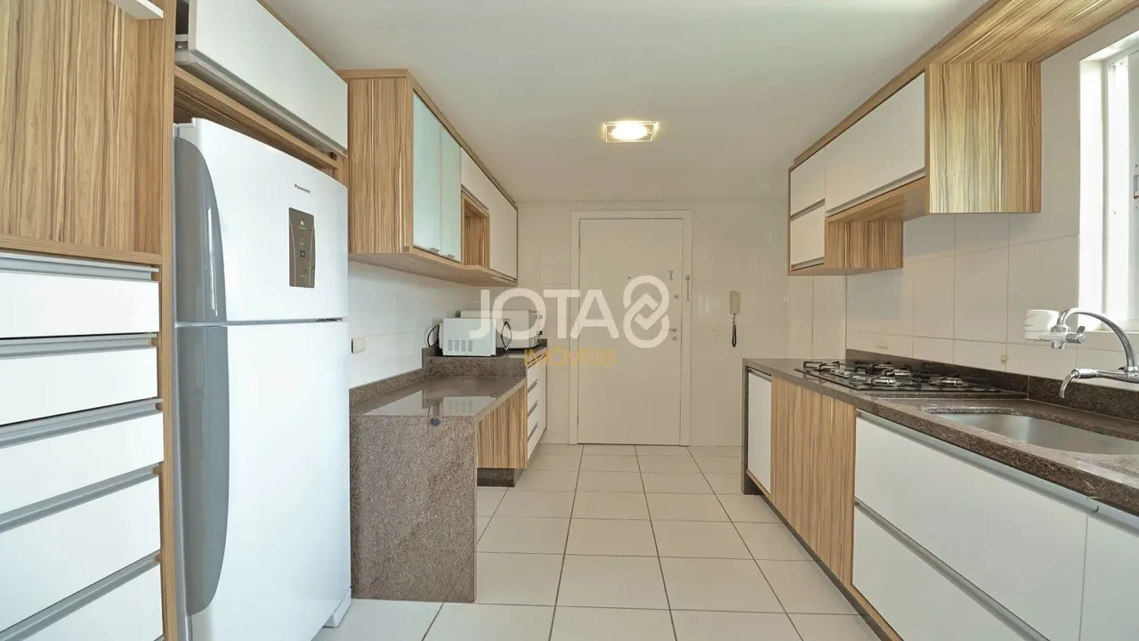 Apartamento amueblado de 256 m² con cocina a gas — photo 2