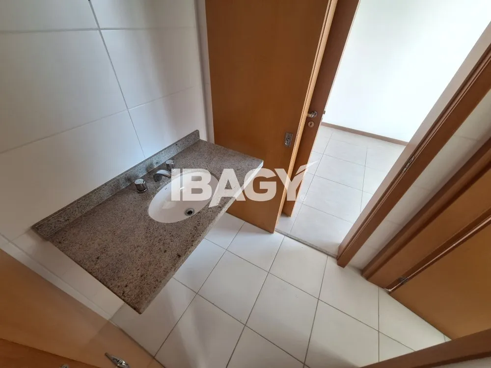 Apartamento de 3 suites con 2 plazas, 153 m² — photo 31