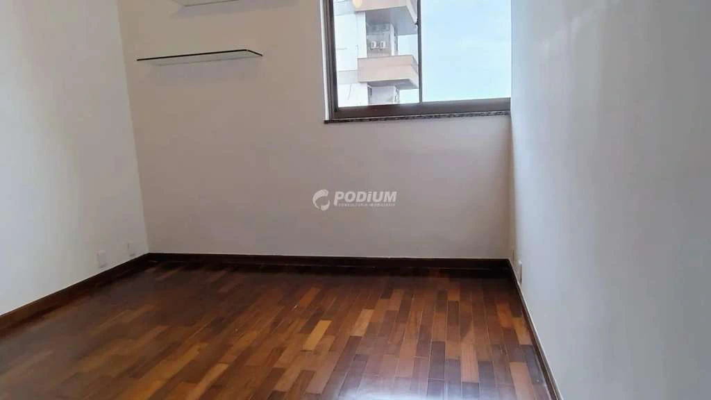4-bedroom apartment with sauna in the building and 180 m² — photo 5