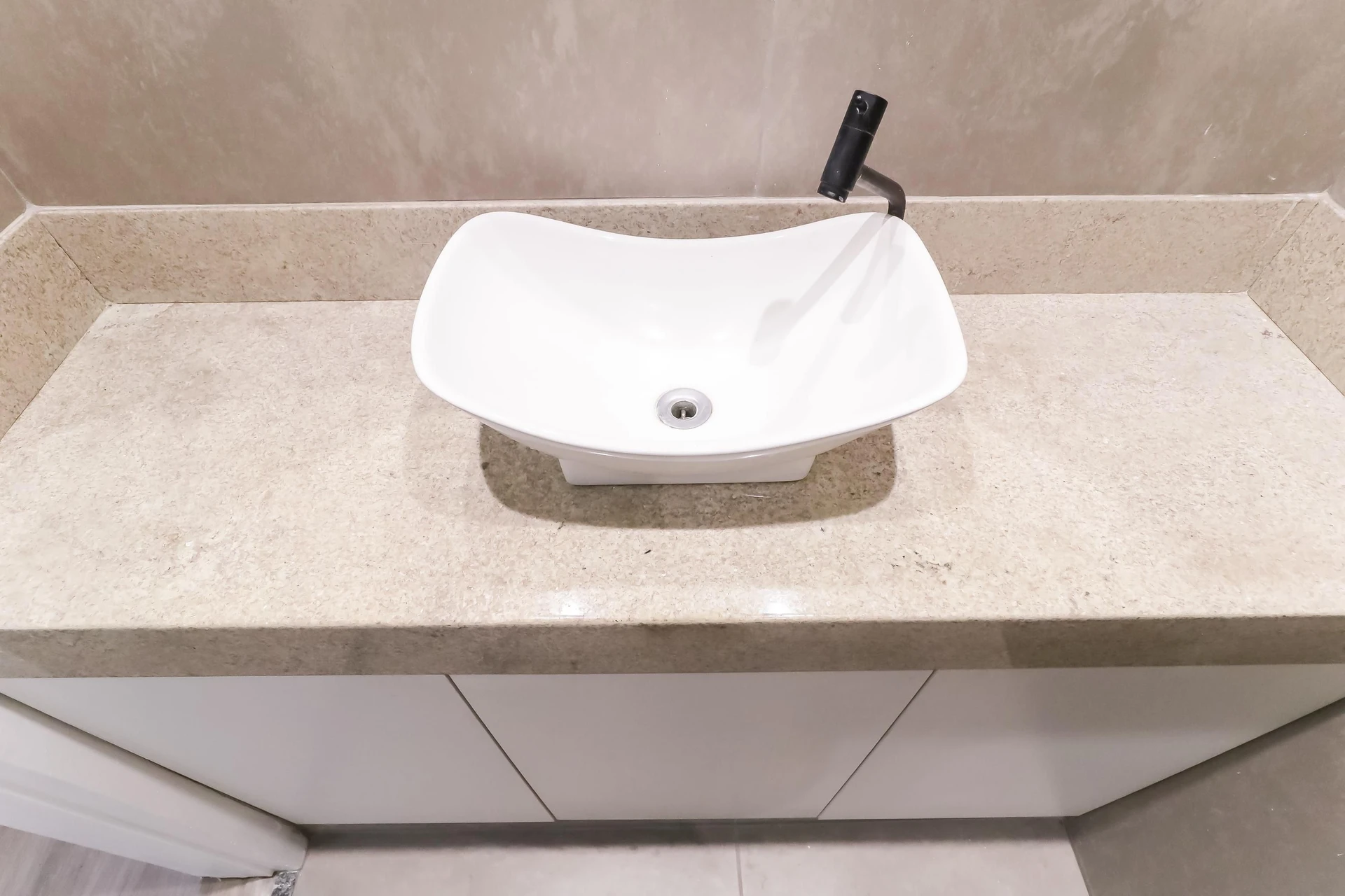 Apartamento sin amueblar de 1 dormitorio y 1 baño — photo 23