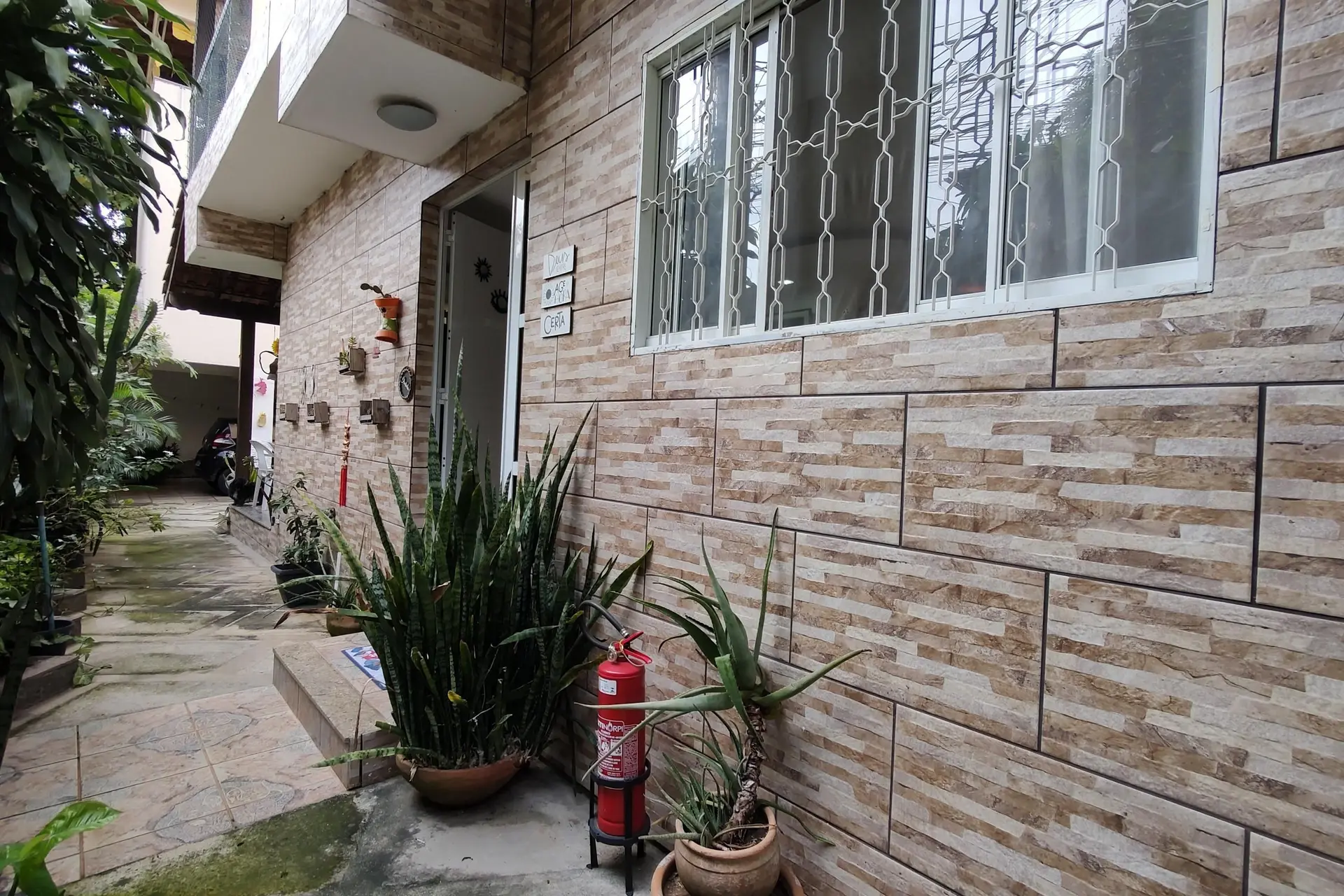 Furnished house with 4 bedrooms and a built-in balcony grill — photo 72
