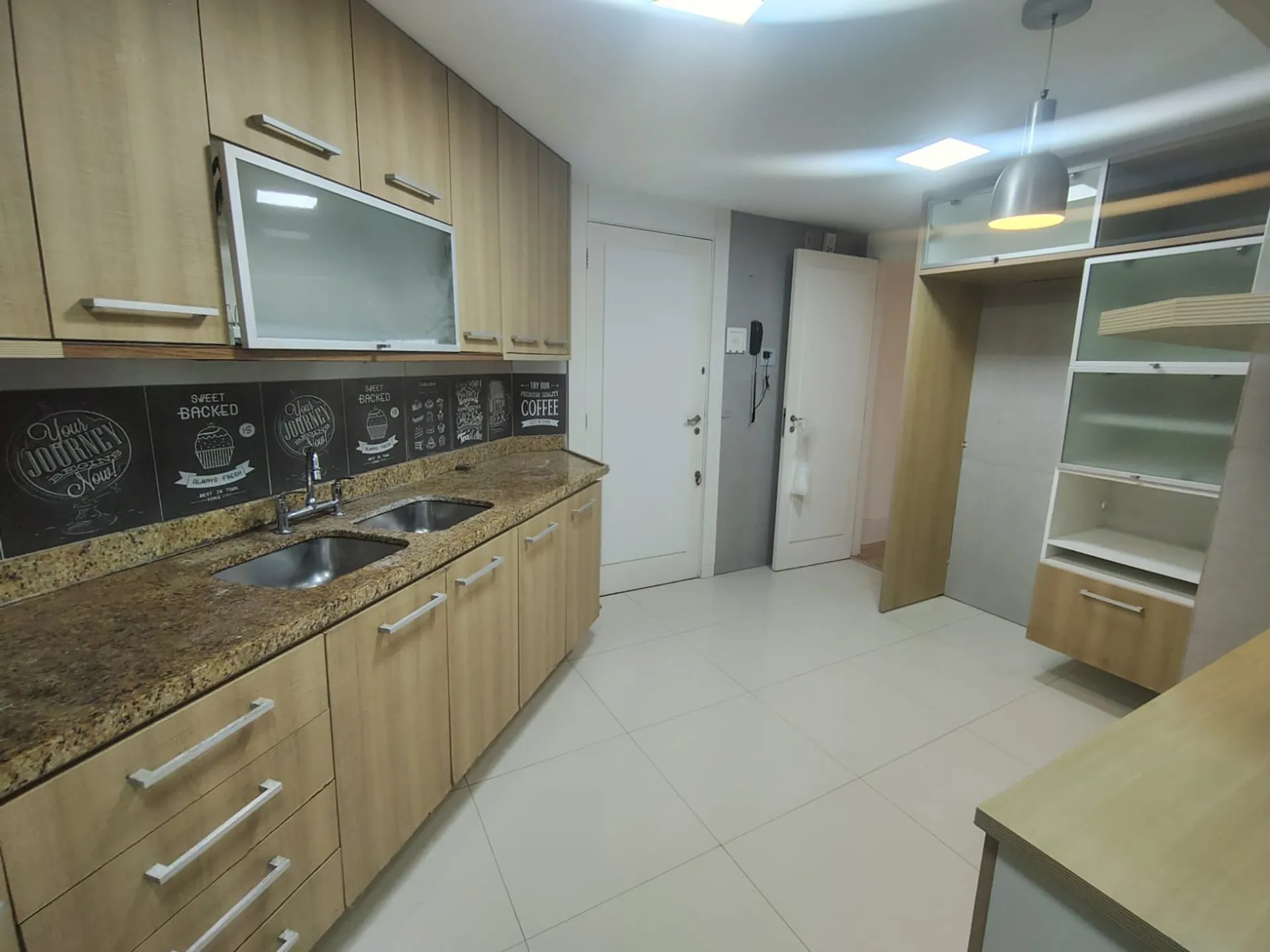Apartamento de 3 quartos com cozinha separada e 2 vagas — photo 14