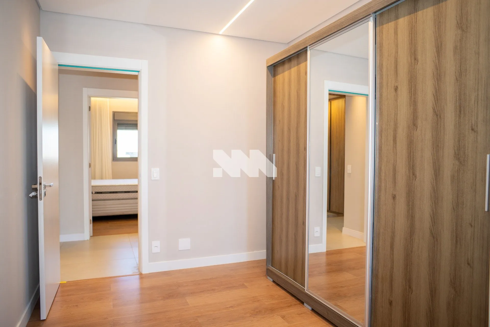 3-suite apartment with 231 m², 2 parking spaces — photo 30