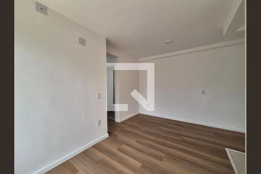 Glass-enclosed balcony in a 2-bedroom apartment, 55 m² — photo 26