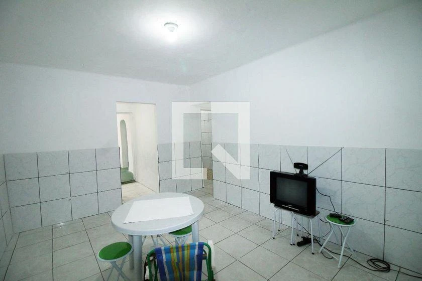 Rental house with 3 bedrooms and a balcony — photo 10