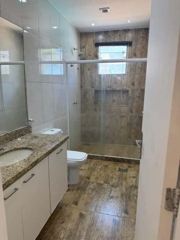 House with 5 bedrooms and 4 bathrooms plus open pool — photo 29