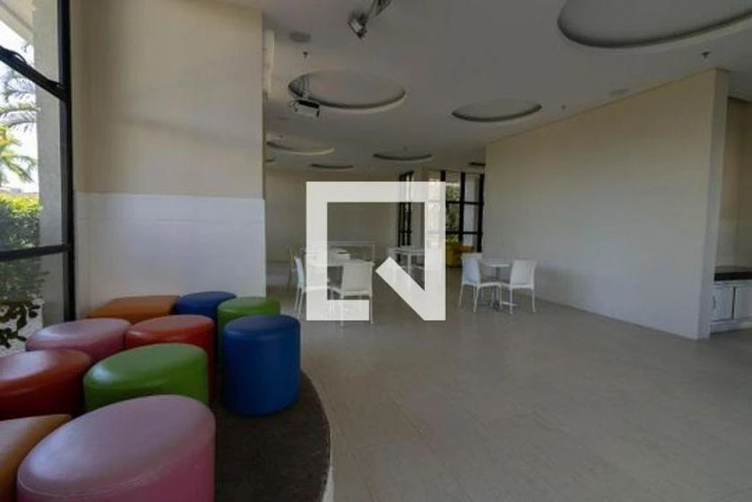 Furnished apartment, 100 m², with a grill on the balcony — photo 37