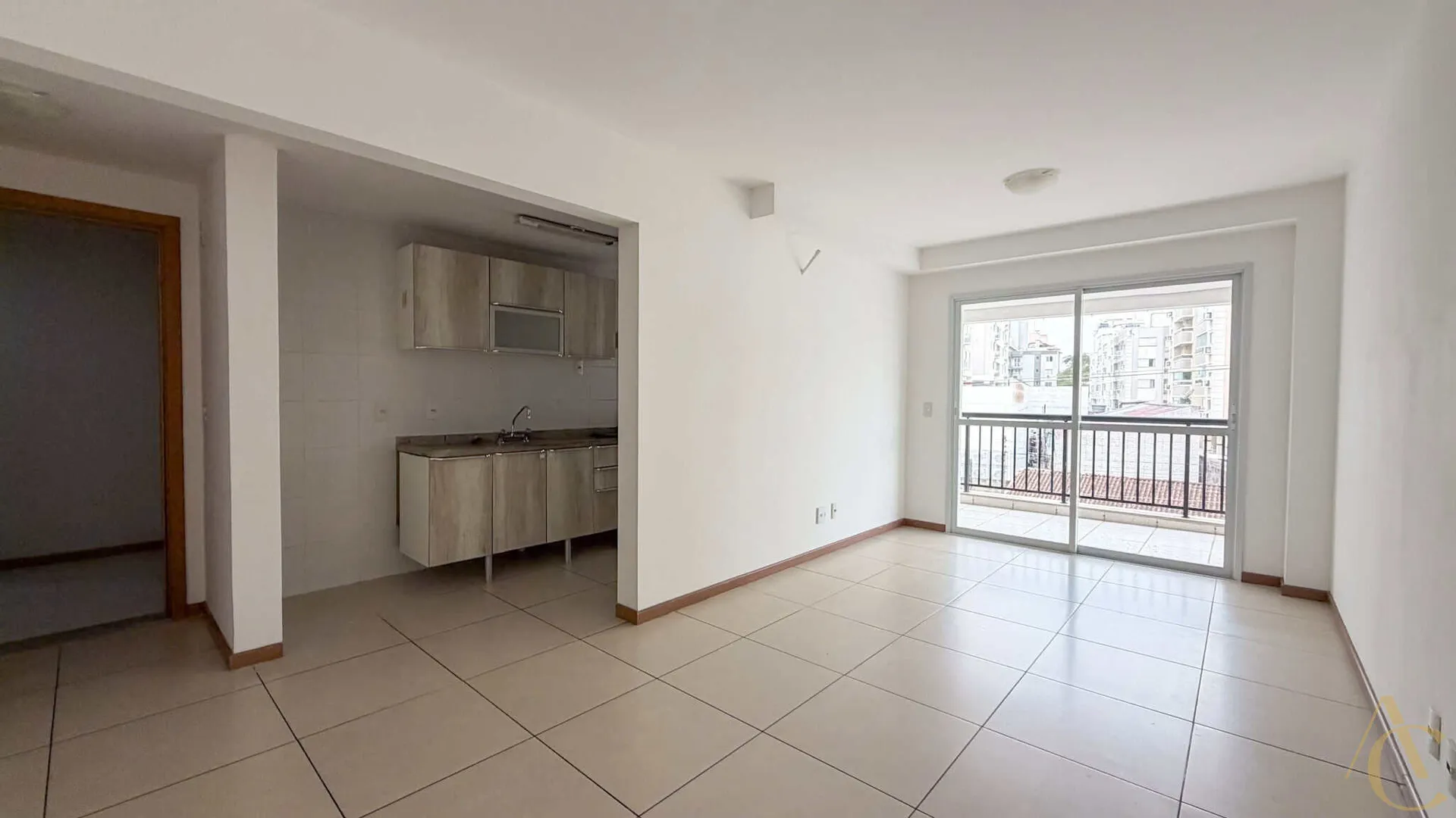 3-bedroom apartment with 3 bathrooms and 1 parking spot — photo 34