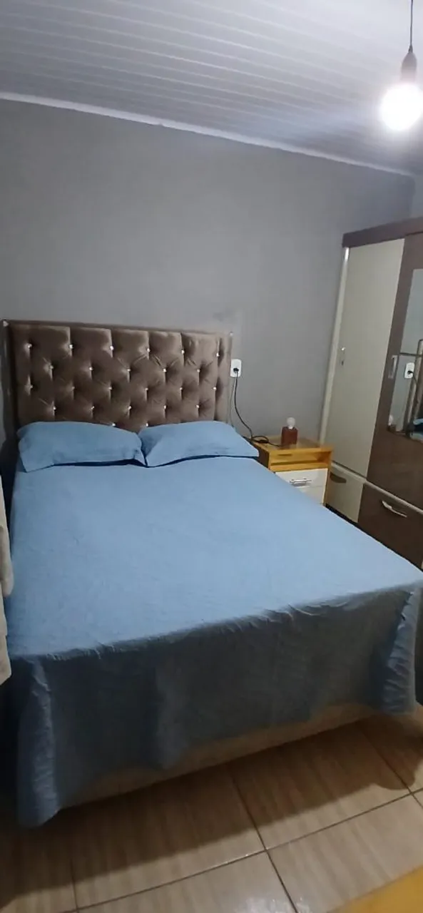 Furnished studio with 1 bedroom and no parking