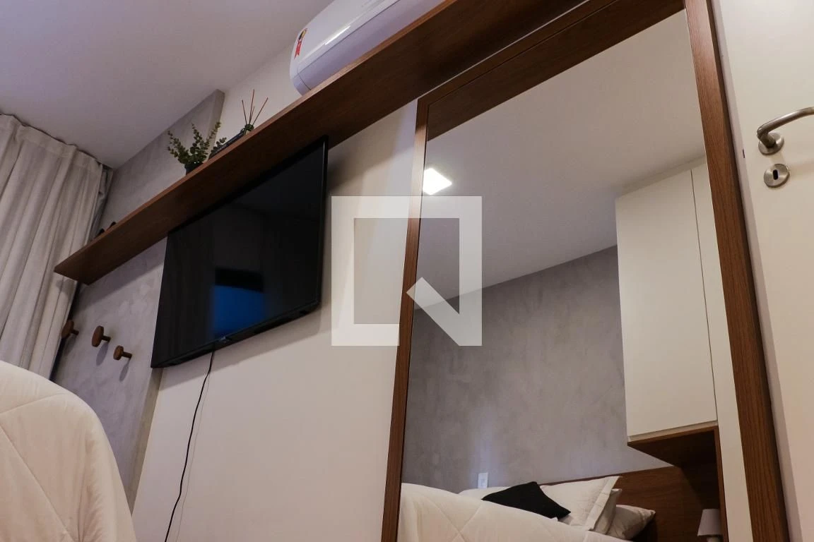 Furnished apartment, 78 m², with a walk-in closet — photo 12