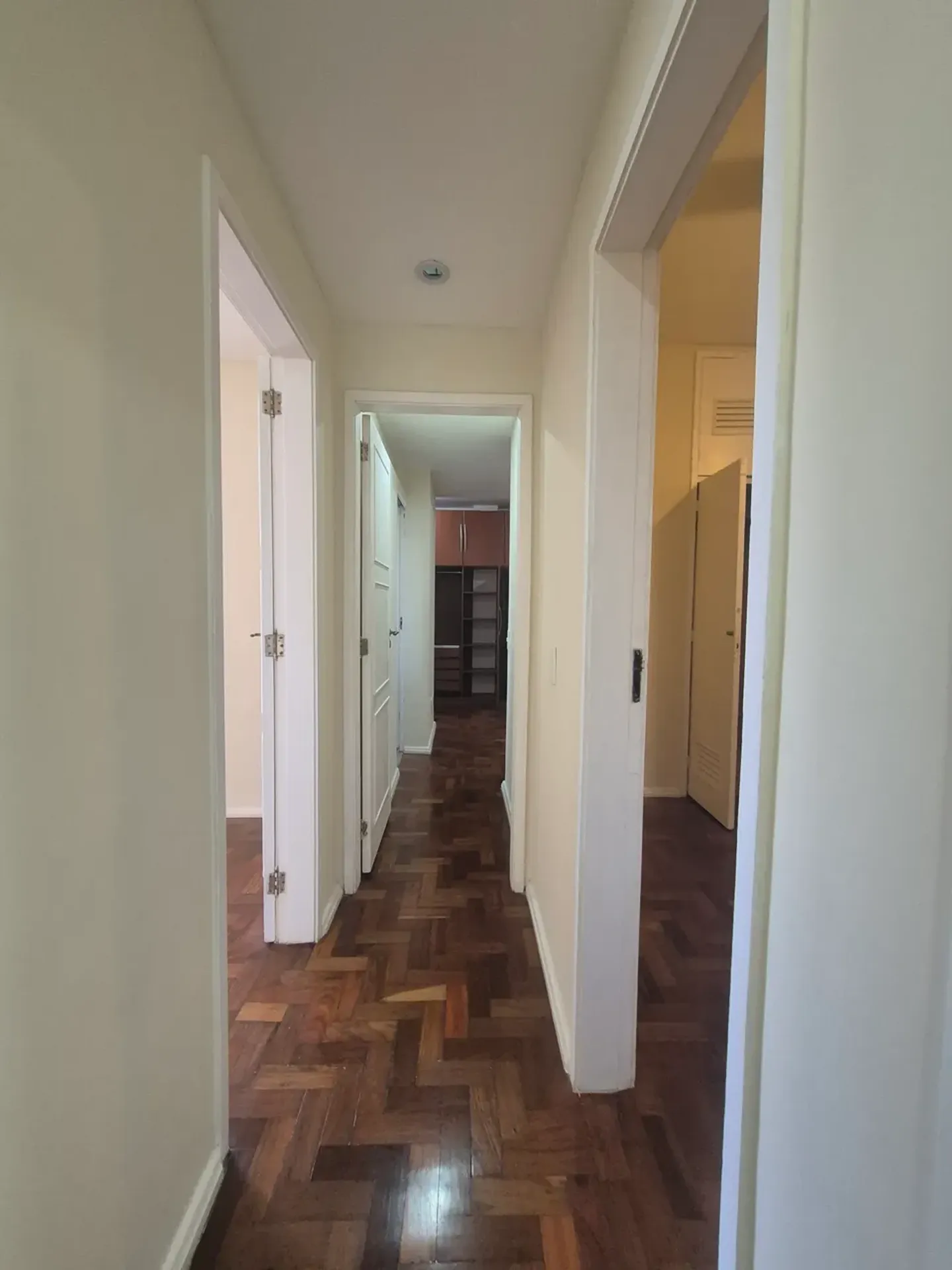 3-bedroom apartment with en-suite on the 9th floor — photo 8